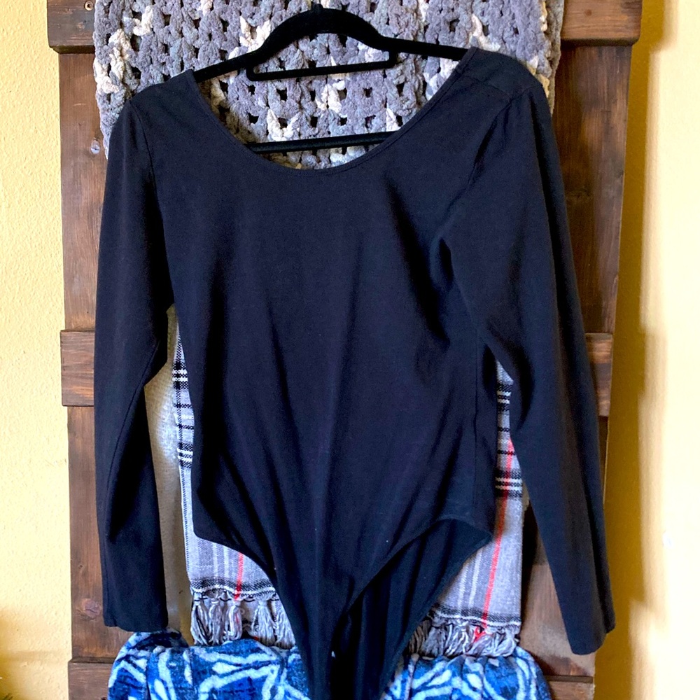 Long sleeve body suit!
